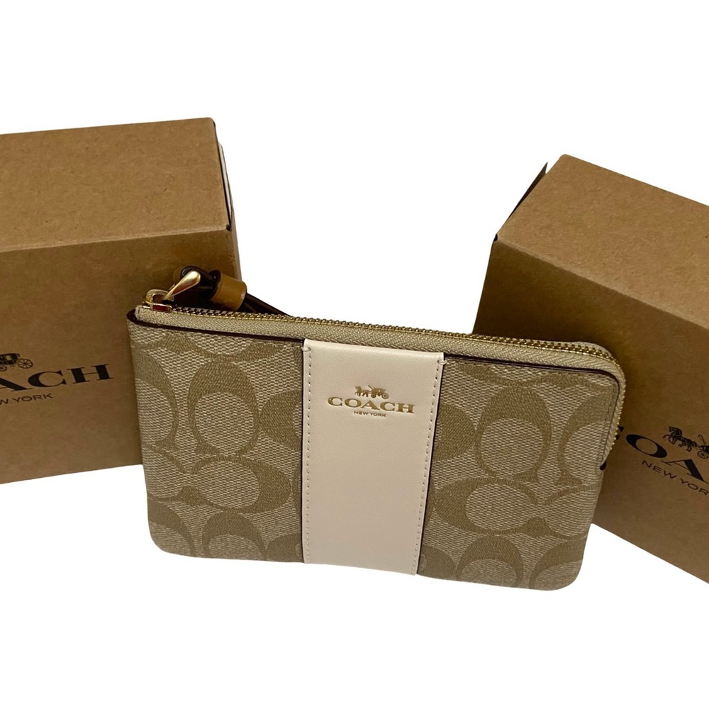 Coach Corner Zip Wristlet In Signature Canvas New